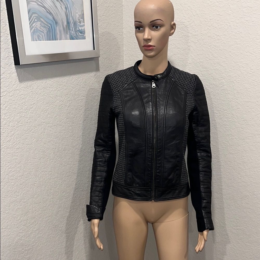 Trouve-Women's Black 100%Leather Jacket